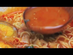 ২০০ গ্রাম খুব মশলাদার হংকং স্টাইলের তাত্ক্ষণিক নুডলস এবং ভার্মিসেলি সমৃদ্ধ রস স্বাদ