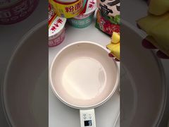 সুপ আনহুই ওয়াইড নুডলস উইথ এগ নন-ফ্রাইড নুডলস, ঝাল গরুর মাংসের স্বাদে