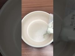 130g*24 তাত্ক্ষণিক নুডলস হট চিকেন ফ্লেভার উচ্চ বিক্রয় বাজারের প্রদর্শনের জন্য