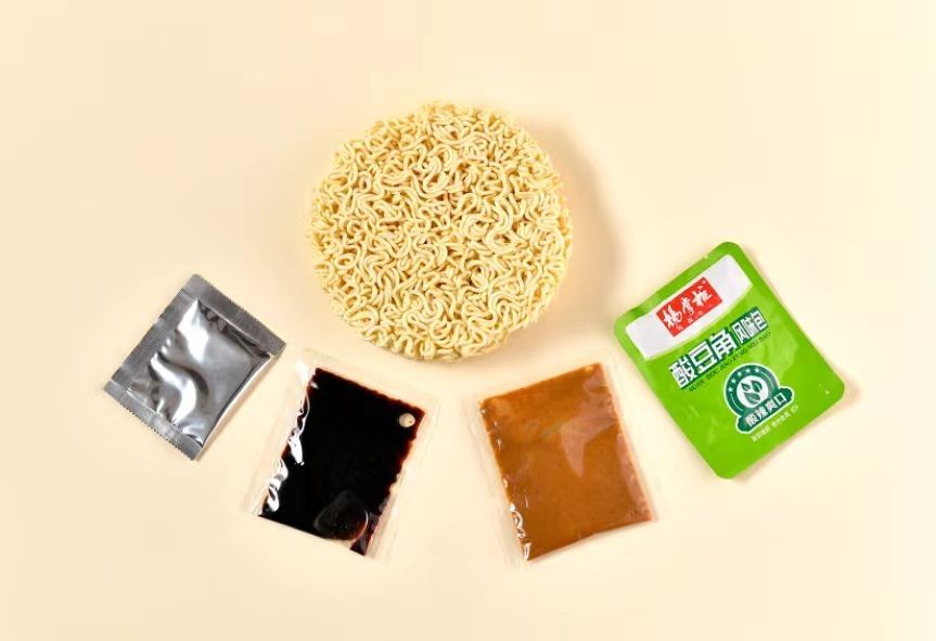 উহান শুকনো তাত্ক্ষণিক নুডলস ((স্পিসি সিসাম সস স্বাদযুক্ত মিশ্র নুডলস) ওএম গ্রহণযোগ্য 158 গ্রাম * 12